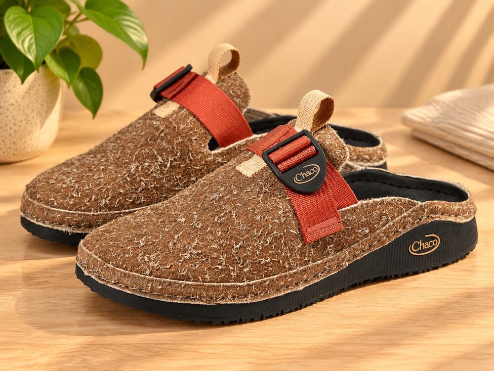 NWT Chaco Men's Paonia Clog Earth Brown 9 US